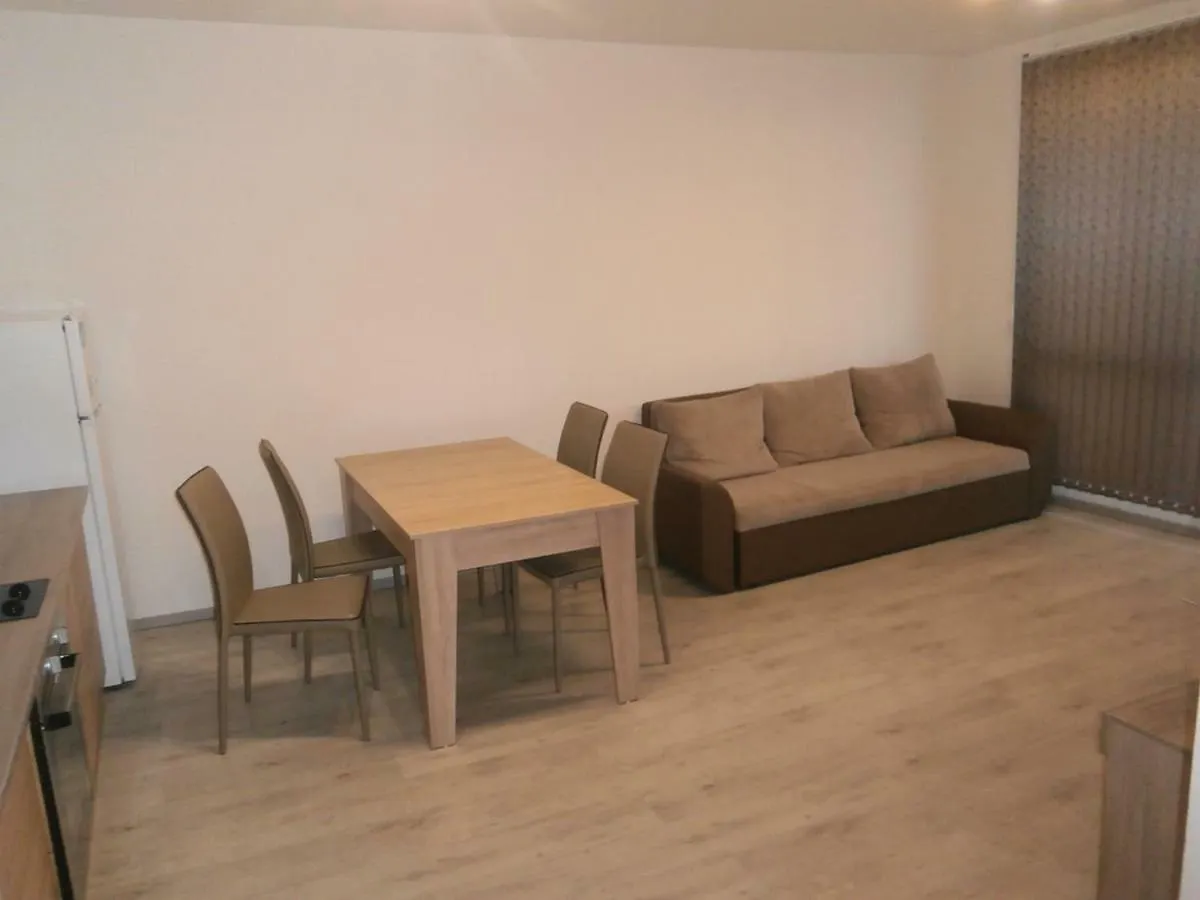 Apartments In Las Brisas Burgas